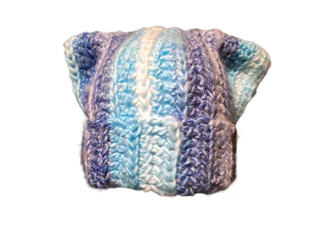 Catbeanie Blautöne - Gehäkelte Mütze, Katzenmütze, Mütze mit Katzenohren, Unikat, handmade - Einzelstück