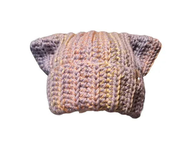 Catbeanie Lila/Bunt - Gehäkelte Mütze, Katzenmütze, Mütze mit Katzenohren, Unikat, handmade - Einzelstück